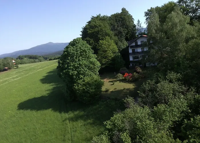 Fernblick Sankt Oswald-Riedlhuette